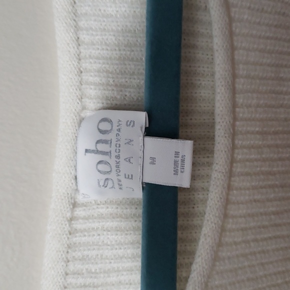 NY&Co. Cream/Ivory Sweater - Picture 3 of 4